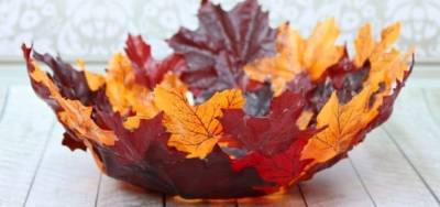 Поделки из осенних листьев своими руками. Делаем красивое блюдо из листьев, которое украсит ваш дом - lifehelper.one