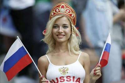 Девушка познакомилась с иностранцем и полетела на свидание в другую страну. Теперь будет платить - lublusebya.ru