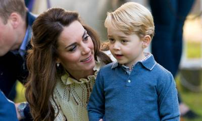 принц Уильям - королева Елизавета - Этикет для матери: будет ли Кейт делать реверанс Джорджу, когда он станет королем - marieclaire.ru
