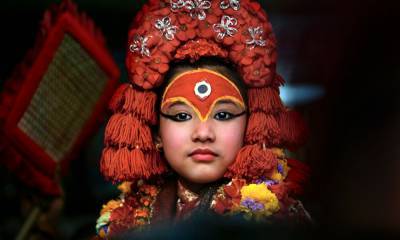 Бывшая богиня: как живут те, кто перестал быть королевской Кумари в Непале - marieclaire.ru - Непал - Катманду