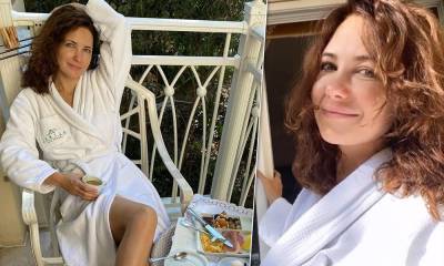 Екатерина Климова - Утренняя звезда: Климова смело делает фото без макияжа на заспанном лице - woman.ru - Турция