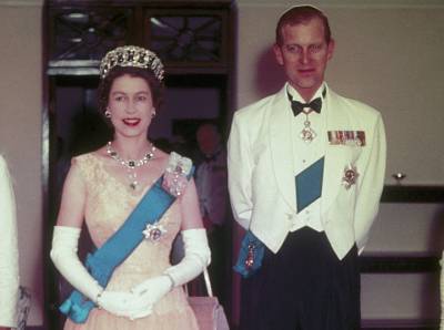 принц Филипп - королева Елизавета - Сбежавший муж: почему принц Филипп покинул Елизавету в королевском туре - marieclaire.ru - Австралия