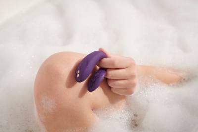 Секс-игрушки: как правильно пользоваться, мыть и хранить - liza.ua