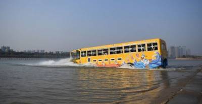 Китайцы запустили уникальный автобус для туристов » Тут гонева НЕТ! - goneva.net.ua - Китай