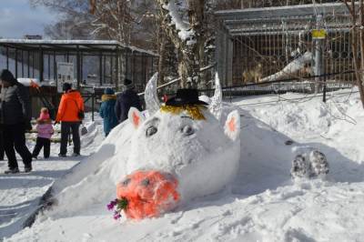 В Сахалинском зоопарке подвели итоги конкурса снежных фигур - mur.tv