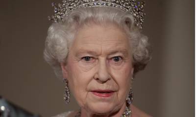 Елизавета II (Ii) - Тиара Бланш: история самой старой короны Англии (и почему она не в сокровищнице Елизаветы II) - marieclaire.ru - Англия