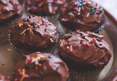 Зависимость от сладкого: 5 способов избавиться от нее - lifehelper.one