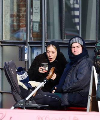 Хлоя Севиньи - Хлоя Севиньи и Синиш Макович — самые стильные молодые родители - elle.ru - Нью-Йорк