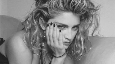 Ретрофотографии Мадонны: вышла новая книга со снимками певицы 1980-х годов - vogue.ru