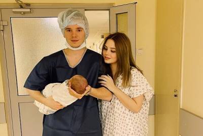 Арсений Шульгин - 22-летняя жена Арсения Шульгина удивила признанием о втором ребенке - 7days.ru
