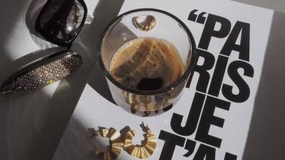 Приготовьте пряный латте и еще 4 напитка в честь международного дня кофе - vogue.ru - Berlin