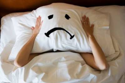 Вредные привычки, которые превратят ваше лицо в «подушку» - milayaya.ru