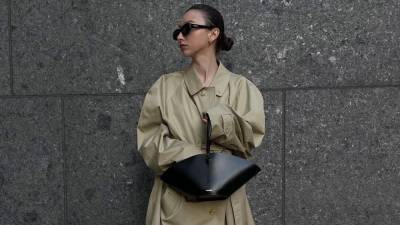 Insta-отчет: 10 осенних образов модницы Беатрис Гуту - vogue.ua - Sander