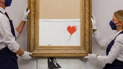 Частично уничтоженную картину Бэнкси продали за 18,5 миллионов фунтов - vogue.ua - Лондон