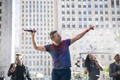 Шаг к осознанности: Coldplay будут использовать фан... - glamour.ru - Англия