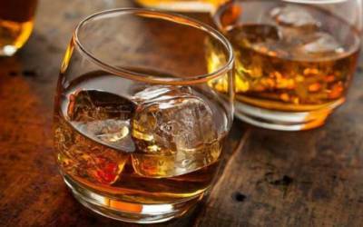 Виски и бурбон: есть ли разница между двумя напитками кроме названия - chert-poberi.ru - Сша - Канада - Япония - Ирландия - Шотландия