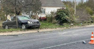 Авария дня. Водитель Mercedes насмерть сбил женщину и погиб сам - porosenka.net