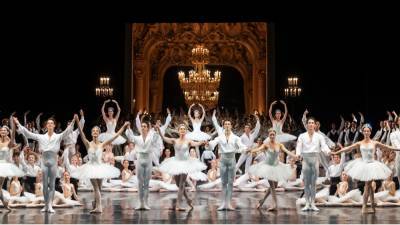 Эммануэль Макрон - Джон Адамс - Как прошел гала-вечер в честь открытия нового балетного сезона Парижской оперы с Chanel - vogue.ru - Франция