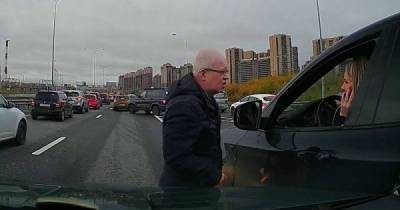 Седина в бороду, бес в ребро: пожилой водитель решил проучить автомобилистку - porosenka.net - Санкт-Петербург