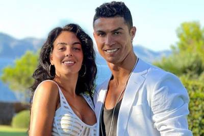 Криштиану Роналду - Cristiano Ronaldo - СМИ: Джорджина Родригес и Криштиану Роналду ждут ребенка - spletnik.ru