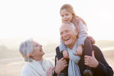 20 вещей, которые не стоит делать бабушкам и дедушкам - miridei.com