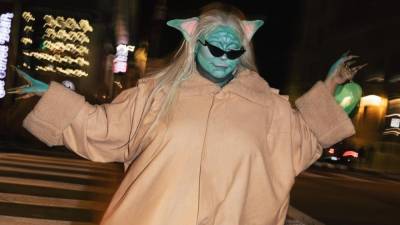 Бритни Спирс - Insta-отчет: какие костюмы выбрали знаменитости на Хэллоуин - vogue.ua