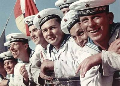 В Шаге от Войны: Как Советские моряки Разнесли наглый Американский крейсер, который отказался покидать… - porosenka.net - Ссср - Сша - республика Крым