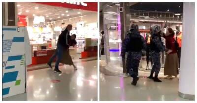Особо опасна: женщина подралась с росгвардейцем в торговом центре - porosenka.net - Краснодарский край - Анапа