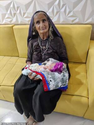 70-летняя женщина из Индии родила первого ребенка - chert-poberi.ru - Индия