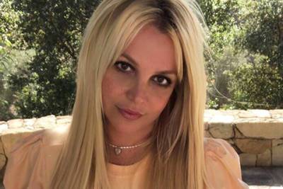 Бритни Спирс - Джейми Спирс - Линн Спирс - Britney Spears - Бритни Спирс обвинила мать в том, что та была на стороне отца в истории с опекунством: "Она разрушила мою жизнь" - spletnik.ru
