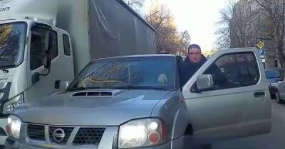 Принципиальный водитель из Воронежа, которому очень скучно живётся - porosenka.net - Воронеж