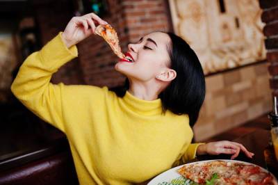 Как сочетать любовь к пицце и хорошую фигуру? - ladyspages.com