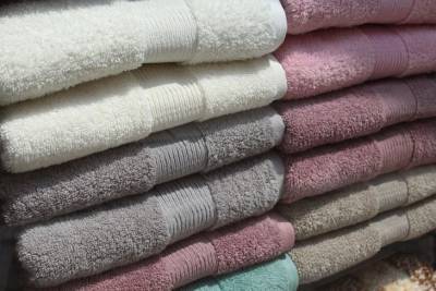 Как стирать в машинке махровые полотенца, чтобы они не были жесткими, как наждачка: простой секрет - belnovosti.by