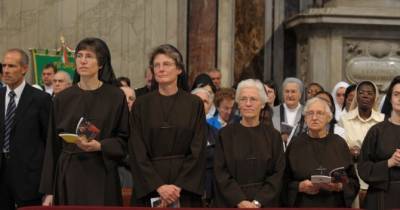 Франциск - Впервые монахиня стала генсекретарем губернатора Ватикана - womo.ua - Ватикан - Ватикан