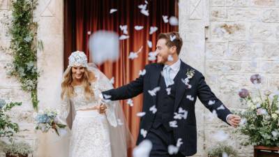 Только посмотрите на фотографии со свадьбы главы Missoni Джакомо Миссони и его возлюбленной Сильвии Торасса в Апулии - vogue.ru - Италия