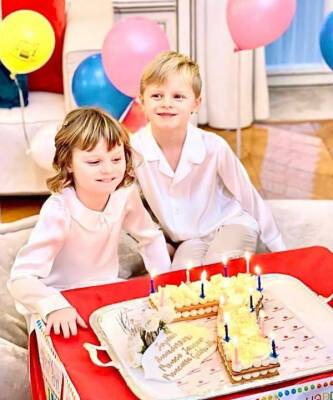 Принцесса Монако Шарлен не приехала на день рождения к своим маленьким детям - elle.ru - Юар - Монако - Княжество Монако