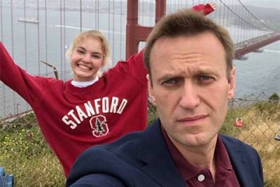 Алексей Навальный - Дарья Навальная - Дарья Навальная получила в Страсбурге премию Сахарова за своего отца - spletnik.ru