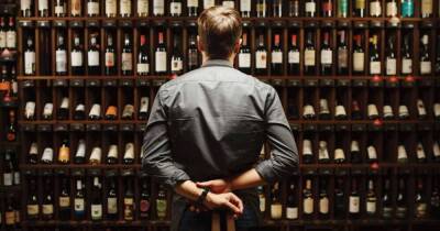 Как отличить настоящее вино от подделки: несколько способов проверки - lifehelper.one