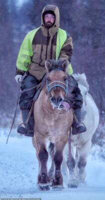23-летний менеджер ресторана из Великобритании бросил работу и отправился путешествовать по Сибири на лошадях - chert-poberi.ru - Ссср - Россия - Англия - республика Саха - Эстония