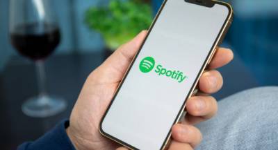 Spotify научится подбирать музыку под настроение человека - womo.ua