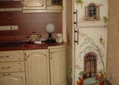 Обновляем старую кухонную мебель в технике декупаж - milayaya.ru