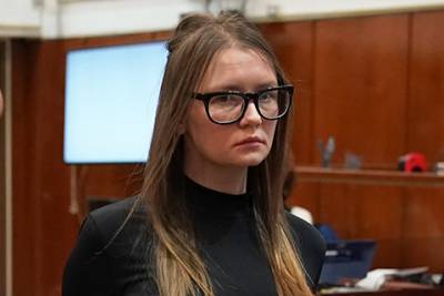Анна Сорокина - Аферистка Анна Сорокина вышла из тюрьмы. Она выдавала себя за богатую наследницу, а теперь Netflix снимает о ней фильм - spletnik.ru - Россия - Германия
