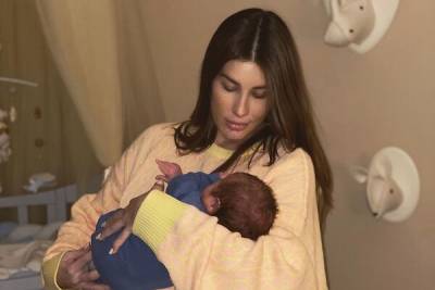 Кети Топурия - Лев Деньгов - Лев Гейхман - Кети Топурия показала невероятно милое видео с дочкой и новорожденным сыном - 7days.ru