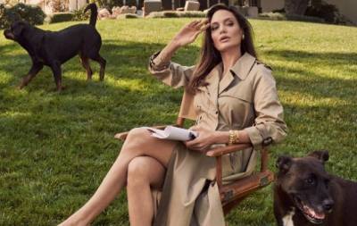 Анджелина Джоли - Брэд Питт - "Я возлагаю много надежд на молодое поколение": Анджелина Джоли появилась на обложке Vogue и дала откровенное интервью - hochu.ua - Англия - Лос-Анджелес
