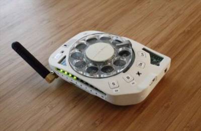Сотовый телефон с дисковым набором — почему бы и нет? (11 фото) - chert-poberi.ru - Сша