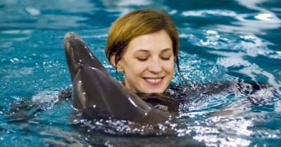 Ученые обнаружили “родство” дельфинов и людей - mur.tv - Гибралтар