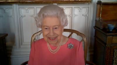 принц Филипп - королева Елизавета - Елизавета II (Ii) - Елизавета Королева - Филипп - Елизавета II впервые появилась на публике после госпитализации принца Филиппа - tatler.ru - Англия - Ирландия - Шотландия