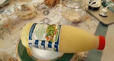 По совету бабушки заморозил обычное молоко в морозилке. Рассказываю о результате. - zen.yandex.ru