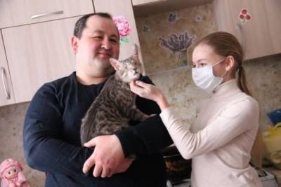 В Иванове ученики медиашколы сняли сюжет о приютской собаке мэра и слепом коте Ёжике - mur.tv