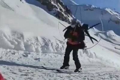 "Карлсон" на лыжах: в сочинских горах заметили туриста, который нашел способ не платить за подъемник - porosenka.net